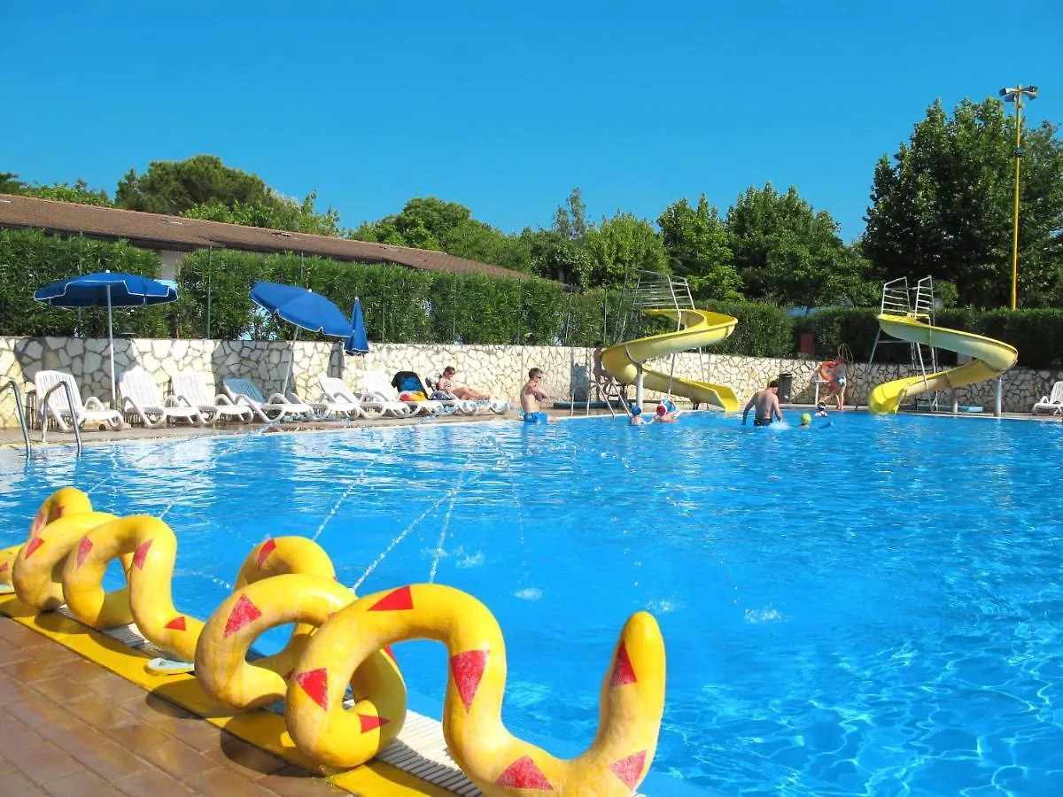 Holiday Home Cisano & San Vito-1 By Interhome ラツィーゼ